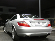 メルセデスベンツ SLKクラス SLK200 ﾄﾚﾝﾄﾞ　黒本革ｼｰﾄ ｼｰﾄﾋｰﾀｰ&ｴｱｽｶｰﾌ ｶﾞﾗｽﾙｰﾌ HDDﾅﾋﾞ 地ﾃﾞｼﾞ DSRC ｷｾﾉﾝﾗｲﾄ ｲﾝﾃﾘｼﾞｪﾝﾄﾗｲﾄ&ｱﾀﾞﾌﾟﾃｨﾌﾞHB 純正17ｲﾝﾁAW ﾊﾟﾄﾞﾙｼﾌﾄ ﾄﾗﾝｸｽﾎﾟｲﾗｰ　2年保証付