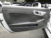 メルセデスベンツ SLKクラス SLK200 ﾄﾚﾝﾄﾞ　黒本革ｼｰﾄ ｼｰﾄﾋｰﾀｰ&ｴｱｽｶｰﾌ ｶﾞﾗｽﾙｰﾌ HDDﾅﾋﾞ 地ﾃﾞｼﾞ DSRC ｷｾﾉﾝﾗｲﾄ ｲﾝﾃﾘｼﾞｪﾝﾄﾗｲﾄ&ｱﾀﾞﾌﾟﾃｨﾌﾞHB 純正17ｲﾝﾁAW ﾊﾟﾄﾞﾙｼﾌﾄ ﾄﾗﾝｸｽﾎﾟｲﾗｰ　2年保証付