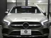 メルセデスベンツ Aクラス A180 ｽﾀｲﾙ AMGﾗｲﾝ AMGﾚｻﾞｰｴｸｽｸﾙｰｼﾌﾞ&ｱﾄﾞﾊﾞﾝｽﾄﾞ&ﾚｰﾀﾞｰｾｰﾌﾃｨPKG　meｺﾈｸﾄ 灰黒革 ﾊﾟﾉﾗﾏSR MBUXﾅﾋﾞTV 360ｶﾒﾗ ｱﾄﾞﾊﾞﾝｽﾄﾞｻｳﾝﾄﾞ ﾍｯﾄﾞｱｯﾌﾟD Fﾄﾞﾗﾚｺ LEDﾗｲﾄ/ｱﾀﾞﾌﾟﾃｨﾌﾞHB　2年保証付