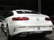 メルセデスベンツ Eクラス E300 ｸｰﾍﾟ ｽﾎﾟｰﾂ ｴｸｽｸﾙｰｼﾌﾞ&ﾚｰﾀﾞｰｾｰﾌﾃｨPKG　245ps AMGｴｱﾛ&19AW meｺﾈｸﾄ ｷｰﾚｽｺﾞｰ ﾅｯﾊﾟ黒革 ﾍﾞﾝﾁﾚｰﾀｰ&ﾏｯｻｰｼﾞ ﾊﾟﾉﾗﾏｻﾝﾙｰﾌ ﾅﾋﾞTV 360ｶﾒﾗ Aｶｰﾌﾟﾚｲ Burmester ﾍｯﾄﾞｱｯﾌﾟD ｴｱﾊﾞﾗﾝｽPKG ｵｰﾄﾄﾗﾝｸ　2年保証付