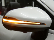 メルセデスベンツ Eクラス E200 ｶﾌﾞﾘｵﾚ ｽﾎﾟｰﾂ ﾚｰﾀﾞｰｾｰﾌﾃｨPKG　meｺﾈｸﾄ AMGｴｱﾛ&19AW ﾀﾞｰｸﾚｯﾄﾞ幌 ﾚｯﾄﾞ/ﾌﾞﾗｯｸ革 ﾋｰﾀｰ&ｴｱｽｶｰﾌ 純正ﾅﾋﾞ 地ﾃﾞｼﾞ Aｶｰﾌﾟﾚｲ 360ｶﾒﾗ ﾄﾞﾗﾚｺ ﾍｯﾄﾞｱｯﾌﾟD Burmester ｴｱﾊﾞﾗﾝｽPKG　2年保証付