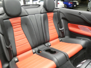 メルセデスベンツ Eクラス E200 ｶﾌﾞﾘｵﾚ ｽﾎﾟｰﾂ ﾚｰﾀﾞｰｾｰﾌﾃｨPKG　meｺﾈｸﾄ AMGｴｱﾛ&19AW ﾀﾞｰｸﾚｯﾄﾞ幌 ﾚｯﾄﾞ/ﾌﾞﾗｯｸ革 ﾋｰﾀｰ&ｴｱｽｶｰﾌ 純正ﾅﾋﾞ 地ﾃﾞｼﾞ Aｶｰﾌﾟﾚｲ 360ｶﾒﾗ ﾄﾞﾗﾚｺ ﾍｯﾄﾞｱｯﾌﾟD Burmester ｴｱﾊﾞﾗﾝｽPKG　2年保証付