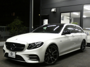 AMG Eクラス E53 4MATIC+ ｽﾃｰｼｮﾝﾜｺﾞﾝ ｴｸｽｸﾙｰｼﾌﾞ&ﾚｰﾀﾞｰｾｰﾌﾃｨPKG　中期 ISG搭載 meｺﾈｸﾄ 茶革 ﾍﾞﾝﾁﾚｰﾀｰ&ﾘﾗｸｾﾞｰｼｮﾝ 前後席ﾋｰﾀｰ ﾊﾟﾉﾗﾏSR ﾅﾋﾞTV Aｶｰﾌﾟﾚｲ 360ｶﾒﾗ ﾍｯﾄﾞｱｯﾌﾟD Burmester AMGｴｱﾛ&AMG20AW　2年保証付