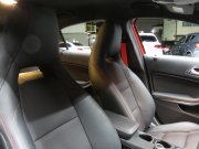 AMG Aクラス A45 AMG 4MATIC ｾｰﾌﾃｨPKG　1ｵｰﾅｰ AMGｴｱﾛ&18AW 強化ﾌﾞﾚｰｷ&ｻｽﾍﾟﾝｼｮﾝ ﾃﾞｨｽﾄﾛﾆｯｸﾌﾟﾗｽ 黒本革ｼｰﾄ HDDﾅﾋﾞ 地ﾃﾞｼﾞ Bｶﾒﾗ ｷｾﾉﾝﾗｲﾄ ｱﾀﾞﾌﾟﾃｨﾌﾞHB ﾊﾟﾄﾞﾙｼﾌﾄ 360度ﾄﾞﾗﾚｺ　2年保証付