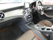 AMG CLAクラス CLA45 4MATIC AMGｱﾄﾞﾊﾞﾝｽﾄﾞ&ﾚｰﾀﾞｰｾｰﾌﾃｨPKG　AMGﾊﾟﾌｫｰﾏﾝｽｼｰﾄ&ｽﾃｱﾘﾝｸﾞ ﾊﾟﾉﾗﾏSR ﾅﾋﾞ 地ﾃﾞｼﾞ Bｶﾒﾗ harman/kardon ﾊﾟﾄﾞﾙｼﾌﾄ PTS AMGｴｱﾛ&18AW 　2年保証付