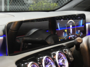 AMG Aクラス A35 4MATIC AMGｱﾄﾞﾊﾞﾝｽﾄﾞ&ﾅﾋﾞｹﾞｰｼｮﾝ&ﾚｰﾀﾞｰｾｰﾌﾃｨPKG　meｺﾈｸﾄ AMGｴｱﾛ 18ｲﾝﾁｱﾙﾐ 強化ﾌﾞﾚｰｷ 赤黒革 ﾊﾟﾉﾗﾏｻﾝﾙｰﾌ MBUXﾅﾋﾞ 360ｶﾒﾗ ﾍｯﾄﾞｱｯﾌﾟD 液晶ﾒｰﾀｰ ｱﾄﾞﾊﾞﾝｽﾄﾞS 360度ﾄﾞﾗﾚｺ  LEDﾍｯﾄﾞﾗｲﾄ　2年保証付