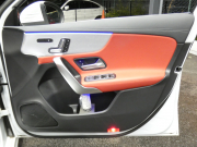 AMG Aクラス A35 4MATIC AMGｱﾄﾞﾊﾞﾝｽﾄﾞ&ﾅﾋﾞｹﾞｰｼｮﾝ&ﾚｰﾀﾞｰｾｰﾌﾃｨPKG　meｺﾈｸﾄ AMGｴｱﾛ 18ｲﾝﾁｱﾙﾐ 強化ﾌﾞﾚｰｷ 赤黒革 ﾊﾟﾉﾗﾏｻﾝﾙｰﾌ MBUXﾅﾋﾞ 360ｶﾒﾗ ﾍｯﾄﾞｱｯﾌﾟD 液晶ﾒｰﾀｰ ｱﾄﾞﾊﾞﾝｽﾄﾞS 360度ﾄﾞﾗﾚｺ  LEDﾍｯﾄﾞﾗｲﾄ　2年保証付