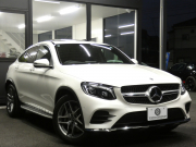 メルセデスベンツ GLCクーペ GLC220d 4MATIC ｸｰﾍﾟ ｽﾎﾟｰﾂ 本革仕様 ﾚｰﾀﾞｰｾｰﾌﾃｨPKG　meｺﾈｸﾄ ｷｰﾚｽｺﾞｰ 黒本革ｼｰﾄ HDDﾅﾋﾞTV 360度ｶﾒﾗ Burmester ﾍｯﾄﾞｱｯﾌﾟD 自動ﾃｰﾙｹﾞｰﾄ/ﾌｯﾄOP ｴｱﾊﾞﾗﾝｽPKG LEDﾗｲﾄ/ｵｰﾄHB AMGｴｱﾛ AMG19AW　2年保証付