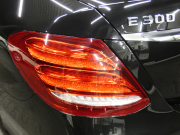 メルセデスベンツ Eクラス E200 ｱﾊﾞﾝｷﾞｬﾙﾄﾞ ｽﾎﾟｰﾂ ﾚｰﾀﾞｰｾｰﾌﾃｨPKG　AMGｴｱﾛ&19ｲﾝﾁAW ｺﾝﾋﾞ革ｼｰﾄ ﾅﾋﾞTV 360度ｶﾒﾗ Aｶｰﾌﾟﾚｲ ｱﾝﾋﾞｴﾝﾄｴｱｱｳﾄﾚｯﾄ H&Rﾀﾞｳﾝｻｽ LEDﾗｲﾄ ｱﾀﾞﾌﾟﾃｨﾌﾞHB　2年保証付