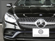 メルセデスベンツ SLCクラス SLC200 ｽﾎﾟｰﾂ ﾚｰﾀﾞｰｾｰﾌﾃｨPKG　ﾏｼﾞｯｸｽｶｲC ｽﾎﾟｰﾂｴｸﾞｿﾞｰｽﾄ ｷｰﾚｽｺﾞｰ 黒本革ｼｰﾄ/ﾋｰﾀｰ HDDﾅﾋﾞTV Bｶﾒﾗ Aｶｰﾌﾟﾚｲ ﾊﾟﾄﾞﾙｼﾌﾄ ﾀﾞｲﾅﾐｯｸｾﾚｸﾄ harman/kardon AMGｴｱﾛ&18ｲﾝﾁAW LEDﾍｯﾄﾞﾗｲﾄ/ｱﾀﾞﾌﾟﾃｨﾌﾞHB　2年保証付