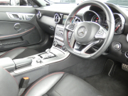 メルセデスベンツ SLCクラス SLC200 ｽﾎﾟｰﾂ ﾚｰﾀﾞｰｾｰﾌﾃｨPKG　ﾏｼﾞｯｸｽｶｲC ｽﾎﾟｰﾂｴｸﾞｿﾞｰｽﾄ ｷｰﾚｽｺﾞｰ 黒本革ｼｰﾄ/ﾋｰﾀｰ HDDﾅﾋﾞTV Bｶﾒﾗ Aｶｰﾌﾟﾚｲ ﾊﾟﾄﾞﾙｼﾌﾄ ﾀﾞｲﾅﾐｯｸｾﾚｸﾄ harman/kardon AMGｴｱﾛ&18ｲﾝﾁAW LEDﾍｯﾄﾞﾗｲﾄ/ｱﾀﾞﾌﾟﾃｨﾌﾞHB　2年保証付