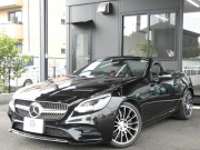 メルセデスベンツ SLCクラス SLC200 ｽﾎﾟｰﾂ ﾚｰﾀﾞｰｾｰﾌﾃｨPKG　ﾏｼﾞｯｸｽｶｲC ｽﾎﾟｰﾂｴｸﾞｿﾞｰｽﾄ ｷｰﾚｽｺﾞｰ 黒本革ｼｰﾄ/ﾋｰﾀｰ HDDﾅﾋﾞTV Bｶﾒﾗ Aｶｰﾌﾟﾚｲ ﾊﾟﾄﾞﾙｼﾌﾄ ﾀﾞｲﾅﾐｯｸｾﾚｸﾄ harman/kardon AMGｴｱﾛ&18ｲﾝﾁAW LEDﾍｯﾄﾞﾗｲﾄ/ｱﾀﾞﾌﾟﾃｨﾌﾞHB　2年保証付