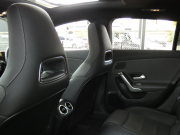 メルセデスベンツ CLAクラス CLA200d ｼｭｰﾃｨﾝｸﾞﾌﾞﾚｰｸ AMGﾗｲﾝ AMGﾚｻﾞｰｴｸｽｸﾙｰｼﾌﾞ&ｱﾄﾞﾊﾞﾝｽﾄﾞ&ﾚｰﾀﾞｰｾｰﾌﾃｨPKG　meｺﾈｸﾄ 灰黒革 ﾊﾟﾉﾗﾏSR MBUXﾅﾋﾞTV 360ｶﾒﾗ ｱﾄﾞﾊﾞﾝｽﾄﾞｻｳﾝﾄﾞ ﾍｯﾄﾞｱｯﾌﾟD 前後ﾄﾞﾗﾚｺ LEDﾗｲﾄ/ｱﾀﾞﾌﾟﾃｨﾌﾞHB　2年保証付