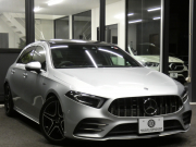 AMG Aクラス A35 4MATIC AMGﾊﾟﾌｫｰﾏﾝｽ&AMGｱﾄﾞﾊﾞﾝｽﾄﾞ&ﾚｰﾀﾞｰｾｰﾌﾃｨPKG　meｺﾈｸﾄ AMGﾊﾟﾌｫｰﾏﾝｽｽﾃｱﾘﾝｸﾞ&ｼｰﾄ AMGｴｱﾛ&18ｲﾝﾁAW 強化ﾌﾞﾚｰｷ 灰黒革 ﾊﾟﾉﾗﾏSR MBUXﾅﾋﾞ 360ｶﾒﾗ ﾍｯﾄﾞｱｯﾌﾟD 液晶ﾒｰﾀｰ ｱﾄﾞﾊﾞﾝｽﾄﾞS 前後ﾄﾞﾗﾚｺ　2年保証付