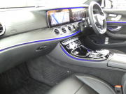 メルセデスベンツ Eクラス E200 ｱﾊﾞﾝｷﾞｬﾙﾄﾞ ｽﾎﾟｰﾂ ﾚｻﾞｰ&ﾚｰﾀﾞｰｾｰﾌﾃｨPKG　meｺﾈｸﾄ 黒ﾅｯﾊﾟﾚｻﾞｰ 全席ﾋｰﾀｰ HDDﾅﾋﾞ 地ﾃﾞｼﾞ Appleｶｰﾌﾟﾚｲ Burmester 360ｶﾒﾗ ﾍｯﾄﾞｱｯﾌﾟD ｴｱﾊﾞﾗﾝｽPKG AMGｴｱﾛ 19ｲﾝﾁｱﾙﾐ 前後ﾄﾞﾗﾚｺ　2年保証付