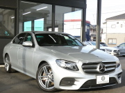 メルセデスベンツ Eクラス E200 ｱﾊﾞﾝｷﾞｬﾙﾄﾞ ｽﾎﾟｰﾂ ﾚｻﾞｰ&ﾚｰﾀﾞｰｾｰﾌﾃｨPKG　meｺﾈｸﾄ 黒ﾅｯﾊﾟﾚｻﾞｰ 全席ﾋｰﾀｰ HDDﾅﾋﾞ 地ﾃﾞｼﾞ Appleｶｰﾌﾟﾚｲ Burmester 360ｶﾒﾗ ﾍｯﾄﾞｱｯﾌﾟD ｴｱﾊﾞﾗﾝｽPKG AMGｴｱﾛ 19ｲﾝﾁｱﾙﾐ 前後ﾄﾞﾗﾚｺ　2年保証付