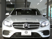 メルセデスベンツ Eクラス E200 ｱﾊﾞﾝｷﾞｬﾙﾄﾞ ｽﾎﾟｰﾂ ﾚｻﾞｰ&ﾚｰﾀﾞｰｾｰﾌﾃｨPKG　meｺﾈｸﾄ 黒ﾅｯﾊﾟﾚｻﾞｰ 全席ﾋｰﾀｰ HDDﾅﾋﾞ 地ﾃﾞｼﾞ Appleｶｰﾌﾟﾚｲ Burmester 360ｶﾒﾗ ﾍｯﾄﾞｱｯﾌﾟD ｴｱﾊﾞﾗﾝｽPKG AMGｴｱﾛ 19ｲﾝﾁｱﾙﾐ 前後ﾄﾞﾗﾚｺ　2年保証付