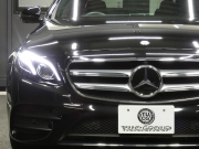 メルセデスベンツ Eクラス E200 ｱﾊﾞﾝｷﾞｬﾙﾄﾞ ｽﾎﾟｰﾂ ﾚｰﾀﾞｰｾｰﾌﾃｨPKG　AMGｴｱﾛ&19ｲﾝﾁAW ｺﾝﾋﾞ革ｼｰﾄ ﾅﾋﾞTV 360度ｶﾒﾗ Aｶｰﾌﾟﾚｲ 前後ﾄﾞﾗﾚｺ ﾀﾞｲﾅﾐｯｸｾﾚｸﾄ ｱﾝﾋﾞｴﾝﾄﾗｲﾄ LEDﾗｲﾄ ｱﾀﾞﾌﾟﾃｨﾌﾞHB　2年保証付