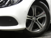 メルセデスベンツ Eクラス E200 ｱﾊﾞﾝｷﾞｬﾙﾄﾞ ﾚｻﾞｰ&ﾚｰﾀﾞｰｾｰﾌﾃｨPKG　黒本革 前後ﾋｰﾀｰ ﾅﾋﾞTV 360度ｶﾒﾗ Appleｶｰﾌﾟﾚｲ Burmester ｴｱﾊﾞﾗﾝｽPKG ﾊﾟﾌｭｰﾑｱﾄﾏｲｻﾞｰ 純正ﾄﾞﾗﾚｺ ﾀﾞｲﾅﾐｯｸｾﾚｸﾄ ｵｰﾄﾄﾗﾝｸ 純正17ｲﾝﾁAW LEDﾗｲﾄ　2年保証付