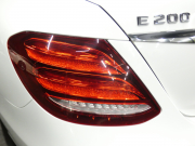 メルセデスベンツ Eクラス E200 ｱﾊﾞﾝｷﾞｬﾙﾄﾞ ﾚｻﾞｰ&ﾚｰﾀﾞｰｾｰﾌﾃｨPKG　黒本革 前後ﾋｰﾀｰ ﾅﾋﾞTV 360度ｶﾒﾗ Appleｶｰﾌﾟﾚｲ Burmester ｴｱﾊﾞﾗﾝｽPKG ﾊﾟﾌｭｰﾑｱﾄﾏｲｻﾞｰ 純正ﾄﾞﾗﾚｺ ﾀﾞｲﾅﾐｯｸｾﾚｸﾄ ｵｰﾄﾄﾗﾝｸ 純正17ｲﾝﾁAW LEDﾗｲﾄ　2年保証付