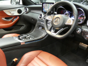 メルセデスベンツ Cクラス C180 ｶﾌﾞﾘｵﾚ ﾚｻﾞｰｴｸｽｸﾙｰｼﾌﾞ&ﾚｰﾀﾞｰｾｰﾌﾃｨPKG　9速AT meｺﾈｸﾄ AMGｴｱﾛ&19ｲﾝﾁｱﾙﾐ 赤革 赤幌 HDDﾅﾋﾞ 地ﾃﾞｼﾞ Bｶﾒﾗ Bluetoothｵｰﾃﾞｨｵ ﾄﾞﾗﾚｺ LEDﾍｯﾄﾞﾗｲﾄ ｴｱﾊﾞﾗﾝｽPKG ﾍｯﾄﾞｱｯﾌﾟD　2年保証付