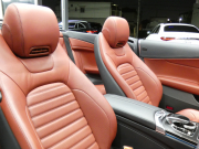 メルセデスベンツ Cクラス C180 ｶﾌﾞﾘｵﾚ ﾚｻﾞｰｴｸｽｸﾙｰｼﾌﾞ&ﾚｰﾀﾞｰｾｰﾌﾃｨPKG　9速AT meｺﾈｸﾄ AMGｴｱﾛ&19ｲﾝﾁｱﾙﾐ 赤革 赤幌 HDDﾅﾋﾞ 地ﾃﾞｼﾞ Bｶﾒﾗ Bluetoothｵｰﾃﾞｨｵ ﾄﾞﾗﾚｺ LEDﾍｯﾄﾞﾗｲﾄ ｴｱﾊﾞﾗﾝｽPKG ﾍｯﾄﾞｱｯﾌﾟD　2年保証付