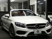 メルセデスベンツ Cクラス C180 ｶﾌﾞﾘｵﾚ ﾚｻﾞｰｴｸｽｸﾙｰｼﾌﾞ&ﾚｰﾀﾞｰｾｰﾌﾃｨPKG　9速AT meｺﾈｸﾄ AMGｴｱﾛ&19ｲﾝﾁｱﾙﾐ 赤革 赤幌 HDDﾅﾋﾞ 地ﾃﾞｼﾞ Bｶﾒﾗ Bluetoothｵｰﾃﾞｨｵ ﾄﾞﾗﾚｺ LEDﾍｯﾄﾞﾗｲﾄ ｴｱﾊﾞﾗﾝｽPKG ﾍｯﾄﾞｱｯﾌﾟD　2年保証付