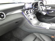 AMG GLC GLC43 4MATIC ﾚｻﾞｰｴｸｽｸﾙｰｼﾌﾞ&ﾚｰﾀﾞｰｾｰﾌﾃｨPKG　後期 1ｵｰﾅｰ AMGﾊﾟﾌｫｰﾏﾝｽｴｸﾞｿﾞｰｽﾄ AMGｴｱﾛ/20ｲﾝﾁAW 390ps meｺﾈｸﾄ 黒本革/ﾍﾞﾝﾁﾚｰﾀｰ ﾊﾟﾉﾗﾏｻﾝﾙｰﾌ MBUXﾅﾋﾞ 地ﾃﾞｼﾞ 360ｶﾒﾗ ﾍｯﾄﾞｱｯﾌﾟD ｴｱﾊﾞﾗﾝｽPKG LEDﾍｯﾄﾞﾗｲﾄ　2年保証付