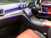 メルセデスベンツ Cクラス C200 ｽﾃｰｼｮﾝﾜｺﾞﾝ AVG AMGﾗｲﾝ&ﾚｻﾞｰｴｸｽｸﾙｰｼﾌﾞ&ﾍﾞｰｼｯｸPKG　ISG搭載 AMGｴｱﾛ&18AW 赤黒革ｼｰﾄ ﾊﾟﾉﾗﾏSR MBUXﾅﾋﾞ 地ﾃﾞｼﾞ 360ｶﾒﾗ Appleｶｰﾌﾟﾚｲ ﾍｯﾄﾞｱｯﾌﾟD ﾃﾞｼﾞﾀﾙｺｯｸﾋﾟｯﾄD 自動ﾘｱｹﾞｰﾄ DIGITALﾗｲﾄ　新車保証継承可能