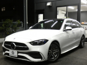 メルセデスベンツ Cクラス C200 ｽﾃｰｼｮﾝﾜｺﾞﾝ AVG AMGﾗｲﾝ&ﾚｻﾞｰｴｸｽｸﾙｰｼﾌﾞ&ﾍﾞｰｼｯｸPKG　ISG搭載 AMGｴｱﾛ&18AW 赤黒革ｼｰﾄ ﾊﾟﾉﾗﾏSR MBUXﾅﾋﾞ 地ﾃﾞｼﾞ 360ｶﾒﾗ Appleｶｰﾌﾟﾚｲ ﾍｯﾄﾞｱｯﾌﾟD ﾃﾞｼﾞﾀﾙｺｯｸﾋﾟｯﾄD 自動ﾘｱｹﾞｰﾄ DIGITALﾗｲﾄ　新車保証継承可能