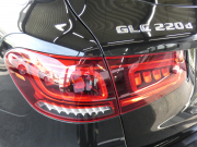 メルセデスベンツ GLC GLC220d 4MATIC AMGﾗｲﾝ ﾚｻﾞｰｴｸｽｸﾙｰｼﾌﾞ&ﾚｰﾀﾞｰｾｰﾌﾃｨPKG　後期 meｺﾈｸﾄ AMGｴｱﾛ&19AW 赤黒革/前後ﾋｰﾀｰ ﾊﾟﾉﾗﾏｻﾝﾙｰﾌ MBUXﾅﾋﾞ 地ﾃﾞｼﾞ 360度ｶﾒﾗ 前後ﾄﾞﾗﾚｺ Burmester ﾍｯﾄﾞｱｯﾌﾟD 自動ﾘｱｹﾞｰﾄ/ﾌｯﾄOP LEDﾍｯﾄﾞﾗｲﾄ　2年保証付