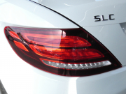 メルセデスベンツ SLCクラス SLC180 ｽﾎﾟｰﾂ ﾚｰﾀﾞｰｾｰﾌﾃｨPKG　9速AT AMGｴｱﾛ&18AW ｷｰﾚｽｺﾞｰ  黒本革ｼｰﾄ/ﾋｰﾀｰ HDDﾅﾋﾞ 地ﾃﾞｼﾞ Bｶﾒﾗ ﾀﾞｲﾅﾐｯｸｾﾚｸﾄ ﾀﾞｯｼｭﾎﾞｰﾄﾞｸﾛｯｸ LEDﾍｯﾄﾞﾗｲﾄ/ｱﾀﾞﾌﾟﾃｨﾌﾞHB ﾏﾙﾁｶﾗｰｱﾝﾋﾞｴﾝﾄﾗｲﾄ　2年保証付