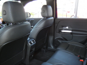 メルセデスベンツ GLB GLB250 4MATIC ｽﾎﾟｰﾂ ﾅｲﾄ&ﾅﾋﾞｹﾞｰｼｮﾝ&ﾚｰﾀﾞｰｾｰﾌﾃｨPKG　meｺﾈｸﾄ ｷｰﾚｽｺﾞｰ AMGｴｱﾛ&20ｲﾝﾁAW 黒本革ｼｰﾄ MBUXﾅﾋﾞ 地ﾃﾞｼﾞ 360度ｶﾒﾗ 純正ﾄﾞﾗﾚｺ ﾀﾞｲﾅﾐｯｸｾﾚｸﾄ ﾊﾟﾄﾞﾙｼﾌﾄ 自動ﾘｱｹﾞｰﾄ/ﾌｯﾄOP LEDﾍｯﾄﾞﾗｲﾄ ｵｰﾄHB　2年保証付