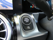 メルセデスベンツ GLB GLB250 4MATIC ｽﾎﾟｰﾂ ﾅｲﾄ&ﾅﾋﾞｹﾞｰｼｮﾝ&ﾚｰﾀﾞｰｾｰﾌﾃｨPKG　meｺﾈｸﾄ ｷｰﾚｽｺﾞｰ AMGｴｱﾛ&20ｲﾝﾁAW 黒本革ｼｰﾄ MBUXﾅﾋﾞ 地ﾃﾞｼﾞ 360度ｶﾒﾗ 純正ﾄﾞﾗﾚｺ ﾀﾞｲﾅﾐｯｸｾﾚｸﾄ ﾊﾟﾄﾞﾙｼﾌﾄ 自動ﾘｱｹﾞｰﾄ/ﾌｯﾄOP LEDﾍｯﾄﾞﾗｲﾄ ｵｰﾄHB　2年保証付