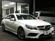 メルセデスベンツ Eクラス E250 ｸｰﾍﾟ AMGｽﾎﾟｰﾂ&ﾚｰﾀﾞｰｾｰﾌﾃｨPKG　後期 ｷｰﾚｽｺﾞｰ AMGｴｱﾛ&18ｲﾝﾁAW 赤本革ｼｰﾄ ｼｰﾄﾋｰﾀｰ HDDﾅﾋﾞ 地ﾃﾞｼﾞ 360度ｶﾒﾗ ﾄﾞﾗﾚｺ H&Rﾀﾞｳﾝｻｽ  ﾊﾟｰｸﾄﾛﾆｯｸｾﾝｻｰ LEDﾍｯﾄﾞﾗｲﾄ/ｱﾀﾞﾌﾟﾃｨﾌﾞHB　2年保証付