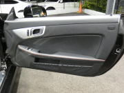 メルセデスベンツ SLKクラス SLK200 ﾄﾚﾝﾄﾞ+ AMGｽﾎﾟｰﾂ&ﾚｰﾀﾞｰｾｰﾌﾃｨPKG　9速AT 2,000ccE/G AMGｴｱﾛ 18ｲﾝﾁAW ﾀﾞｳﾝｻｽ FOXﾏﾌﾗｰ 黒本革ｼｰﾄ ﾋｰﾀｰ&ｴｱｽｶｰﾌ HDDﾅﾋﾞ 地ﾃﾞｼﾞ ﾊﾞｯｸｶﾒﾗ ﾃﾞｼﾞﾀﾙｲﾝﾅｰﾐﾗｰ ﾊﾟﾄﾞﾙｼﾌﾄ ｷｾﾉﾝﾗｲﾄ/ｱﾀﾞﾌﾟﾃｨﾌﾞHB　2年保証付