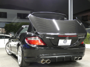 メルセデスベンツ SLKクラス SLK200 ﾄﾚﾝﾄﾞ+ AMGｽﾎﾟｰﾂ&ﾚｰﾀﾞｰｾｰﾌﾃｨPKG　9速AT 2,000ccE/G AMGｴｱﾛ 18ｲﾝﾁAW ﾀﾞｳﾝｻｽ FOXﾏﾌﾗｰ 黒本革ｼｰﾄ ﾋｰﾀｰ&ｴｱｽｶｰﾌ HDDﾅﾋﾞ 地ﾃﾞｼﾞ ﾊﾞｯｸｶﾒﾗ ﾃﾞｼﾞﾀﾙｲﾝﾅｰﾐﾗｰ ﾊﾟﾄﾞﾙｼﾌﾄ ｷｾﾉﾝﾗｲﾄ/ｱﾀﾞﾌﾟﾃｨﾌﾞHB　2年保証付