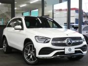 メルセデスベンツ GLC GLC300 4MATIC AMGﾗｲﾝ ﾚｻﾞｰｴｸｽｸﾙｰｼﾌﾞ&ﾚｰﾀﾞｰｾｰﾌﾃｨPKG　後期 meｺﾈｸﾄ 黒本革 ｼｰﾄﾋｰﾀｰ&ﾍﾞﾝﾁﾚｰﾀｰ ﾊﾟﾉﾗﾏｻﾝﾙｰﾌ MBUXﾅﾋﾞTV  360ｶﾒﾗ Burmester ﾍｯﾄﾞｱｯﾌﾟD ｴｱﾊﾞﾗﾝｽPKG 純正ﾄﾞﾗﾚｺ AMGｴｱﾛ&20ｲﾝﾁAW　2年保証付