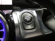 メルセデスベンツ GLB GLB180 ﾚｻﾞｰｴｸｽｸﾙｰｼﾌﾞ&ﾚｰﾀﾞｰｾｰﾌﾃｨPKG　meｺﾈｸﾄ 黒本革ｼｰﾄ/ﾋｰﾀｰ MBUXﾅﾋﾞ 地ﾃﾞｼﾞ 360度ｶﾒﾗ 純正ﾄﾞﾗﾚｺ ﾊﾟｰｸﾄﾛﾆｯｸｾﾝｻｰ 純正18ｲﾝﾁAW LEDﾍｯﾄﾞﾗｲﾄ ｱﾝﾋﾞｴﾝﾄﾗｲﾄ 自動ﾘｱｹﾞｰﾄ/ﾌｯﾄOP　2年保証付