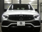 AMG GLC GLC43 4MATIC ﾚｻﾞｰｴｸｽｸﾙｰｼﾌﾞ&ﾚｰﾀﾞｰｾｰﾌﾃｨPKG　後期 390ps meｺﾈｸﾄ 赤黒革/ﾋｰﾀｰ ﾊﾟﾉﾗﾏｻﾝﾙｰﾌ MBUXﾅﾋﾞ 地ﾃﾞｼﾞ 360ｶﾒﾗ ﾍｯﾄﾞｱｯﾌﾟD 前後ﾄﾞﾗﾚｺ Burmester ｴｱﾊﾞﾗﾝｽPKG LEDﾍｯﾄﾞﾗｲﾄ AMGｴｱﾛ/20ｲﾝﾁAW　2年保証付