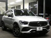 AMG GLC GLC43 4MATIC ﾚｻﾞｰｴｸｽｸﾙｰｼﾌﾞ&ﾚｰﾀﾞｰｾｰﾌﾃｨPKG　後期 390ps meｺﾈｸﾄ 赤黒革/ﾋｰﾀｰ ﾊﾟﾉﾗﾏｻﾝﾙｰﾌ MBUXﾅﾋﾞ 地ﾃﾞｼﾞ 360ｶﾒﾗ ﾍｯﾄﾞｱｯﾌﾟD 前後ﾄﾞﾗﾚｺ Burmester ｴｱﾊﾞﾗﾝｽPKG LEDﾍｯﾄﾞﾗｲﾄ AMGｴｱﾛ/20ｲﾝﾁAW　2年保証付