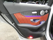 AMG GLC GLC43 4MATIC ﾚｻﾞｰｴｸｽｸﾙｰｼﾌﾞ&ﾚｰﾀﾞｰｾｰﾌﾃｨPKG　後期 390ps meｺﾈｸﾄ 赤黒革/ﾋｰﾀｰ ﾊﾟﾉﾗﾏｻﾝﾙｰﾌ MBUXﾅﾋﾞ 地ﾃﾞｼﾞ 360ｶﾒﾗ ﾍｯﾄﾞｱｯﾌﾟD 前後ﾄﾞﾗﾚｺ Burmester ｴｱﾊﾞﾗﾝｽPKG LEDﾍｯﾄﾞﾗｲﾄ AMGｴｱﾛ/20ｲﾝﾁAW　2年保証付