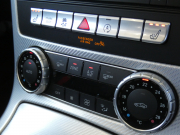 メルセデスベンツ SLCクラス SLC180 ｽﾎﾟｰﾂ ﾚｰﾀﾞｰｾｰﾌﾃｨPKG　9速AT AMGｴｱﾛ&18AW ｷｰﾚｽｺﾞｰ 黒本革ｼｰﾄ/ﾋｰﾀｰ HDDﾅﾋﾞ 地ﾃﾞｼﾞ Bｶﾒﾗ ﾀﾞｲﾅﾐｯｸｾﾚｸﾄ ﾀﾞｯｼｭﾎﾞｰﾄﾞｸﾛｯｸ LEDﾍｯﾄﾞﾗｲﾄ/ｱﾀﾞﾌﾟﾃｨﾌﾞHB 純正ﾄﾞﾗﾚｺ　2年保証付