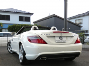 メルセデスベンツ SLKクラス SLK350 AMGｽﾎﾟｰﾂ&ﾅｯﾊﾟﾌﾙﾚｻﾞｰ&ﾚｰﾀﾞｰｾｰﾌﾃｨPKG　3,500ccﾓﾃﾞﾙ ｷｰﾚｽｺﾞｰ AMGｴｱﾛ&18AW ﾏｼﾞｯｸｽｶｲﾙｰﾌ ﾚｯﾄﾞﾅｯﾊﾟﾚｻﾞｰｼｰﾄ&ﾅｯﾊﾟﾚｻﾞｰｲﾝﾃﾘｱ HDDﾅﾋﾞTV ﾊﾞｯｸｶﾒﾗ harman/kardon ｱﾝﾋﾞｴﾝﾄﾗｲﾄ ｷｾﾉﾝ/ｱﾀﾞﾌﾟﾃｨﾌﾞHB　2年保証付