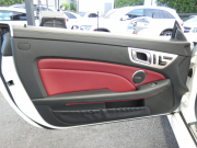 メルセデスベンツ SLKクラス SLK350 AMGｽﾎﾟｰﾂ&ﾅｯﾊﾟﾌﾙﾚｻﾞｰ&ﾚｰﾀﾞｰｾｰﾌﾃｨPKG　3,500ccﾓﾃﾞﾙ ｷｰﾚｽｺﾞｰ AMGｴｱﾛ&18AW ﾏｼﾞｯｸｽｶｲﾙｰﾌ ﾚｯﾄﾞﾅｯﾊﾟﾚｻﾞｰｼｰﾄ&ﾅｯﾊﾟﾚｻﾞｰｲﾝﾃﾘｱ HDDﾅﾋﾞTV ﾊﾞｯｸｶﾒﾗ harman/kardon ｱﾝﾋﾞｴﾝﾄﾗｲﾄ ｷｾﾉﾝ/ｱﾀﾞﾌﾟﾃｨﾌﾞHB　2年保証付