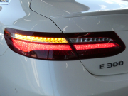 メルセデスベンツ Eクラス E300 ｸｰﾍﾟ ｽﾎﾟｰﾂ ｴｸｽｸﾙｰｼﾌﾞ&ﾚｰﾀﾞｰｾｰﾌﾃｨPKG　245ps AMGｴｱﾛ&19AW ﾄﾗﾝｸｽﾎﾟｲﾗｰ ｷｰﾚｽｺﾞｰ ﾅｯﾊﾟ黒革 ﾍﾞﾝﾁﾚｰﾀｰ&ﾏｯｻｰｼﾞ ﾊﾟﾉﾗﾏｻﾝﾙｰﾌ ﾅﾋﾞTV 360ｶﾒﾗ Aｶｰﾌﾟﾚｲ Burmester ﾍｯﾄﾞｱｯﾌﾟD ｴｱﾊﾞﾗﾝｽPKG ｵｰﾄﾄﾗﾝｸ　2年保証付