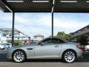 メルセデスベンツ SLKクラス SLK200 BL-EF ﾕｰﾃｨﾘﾃｨPKG　1ｵｰﾅｰ 希少ﾎﾞﾃﾞｨ&ｲﾝﾃﾘｱｶﾗｰ ｷｰﾚｽｺﾞｰ ﾍﾞｰｼﾞｭ革ｼｰﾄ/ﾋｰﾀｰ/ｴｱｽｶｰﾌ HDDﾅﾋﾞ 地ﾃﾞｼﾞ BTｵｰﾃﾞｨｵ ﾊﾟﾄﾞﾙｼﾌﾄ ﾊﾟｰｸﾄﾛﾆｯｸｾﾝｻｰ ｱﾃﾝｼｮﾝｱｼｽﾄ ｸﾙｰｽﾞｺﾝﾄﾛｰﾙ 純正17ｲﾝﾁAW　2年保証付