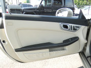 メルセデスベンツ SLKクラス SLK200 BL-EF ﾕｰﾃｨﾘﾃｨPKG　1ｵｰﾅｰ 希少ﾎﾞﾃﾞｨ&ｲﾝﾃﾘｱｶﾗｰ ｷｰﾚｽｺﾞｰ ﾍﾞｰｼﾞｭ革ｼｰﾄ/ﾋｰﾀｰ/ｴｱｽｶｰﾌ HDDﾅﾋﾞ 地ﾃﾞｼﾞ BTｵｰﾃﾞｨｵ ﾊﾟﾄﾞﾙｼﾌﾄ ﾊﾟｰｸﾄﾛﾆｯｸｾﾝｻｰ ｱﾃﾝｼｮﾝｱｼｽﾄ ｸﾙｰｽﾞｺﾝﾄﾛｰﾙ 純正17ｲﾝﾁAW　2年保証付