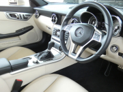 メルセデスベンツ SLKクラス SLK200 BL-EF ﾕｰﾃｨﾘﾃｨPKG　1ｵｰﾅｰ 希少ﾎﾞﾃﾞｨ&ｲﾝﾃﾘｱｶﾗｰ ｷｰﾚｽｺﾞｰ ﾍﾞｰｼﾞｭ革ｼｰﾄ/ﾋｰﾀｰ/ｴｱｽｶｰﾌ HDDﾅﾋﾞ 地ﾃﾞｼﾞ BTｵｰﾃﾞｨｵ ﾊﾟﾄﾞﾙｼﾌﾄ ﾊﾟｰｸﾄﾛﾆｯｸｾﾝｻｰ ｱﾃﾝｼｮﾝｱｼｽﾄ ｸﾙｰｽﾞｺﾝﾄﾛｰﾙ 純正17ｲﾝﾁAW　2年保証付