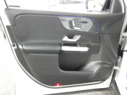 メルセデスベンツ GLB GLB250 4MATIC ｽﾎﾟｰﾂ ﾚｰﾀﾞｰｾｰﾌﾃｨPKG　meｺﾈｸﾄ ｷｰﾚｽｺﾞｰ AMGｴｱﾛ&20ｲﾝﾁAW 黒本革ｼｰﾄ MBUXﾅﾋﾞ 地ﾃﾞｼﾞ 360度ｶﾒﾗ ﾀﾞｲﾅﾐｯｸｾﾚｸﾄ ﾊﾟﾄﾞﾙｼﾌﾄ ﾃﾞｼﾞﾀﾙｲﾝﾅｰﾐﾗｰ/前後ﾄﾞﾗﾚｺ 自動ﾘｱｹﾞｰﾄ LEDﾍｯﾄﾞﾗｲﾄ ｵｰﾄHB　2年保証付